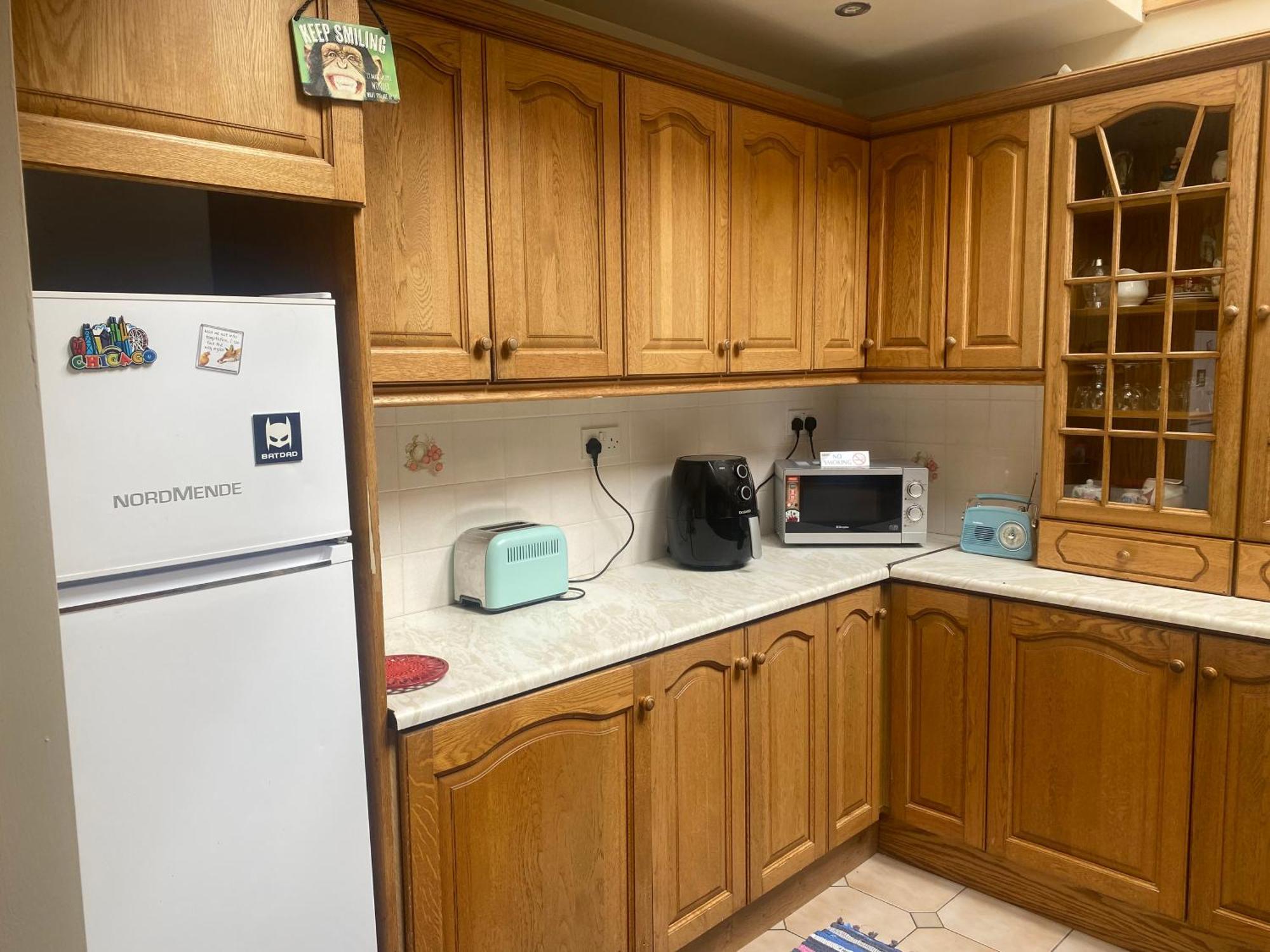 Bluebell Apartment Sleeps 7 Only Let As Whole Apartment Blennerville Екстериор снимка